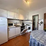 Appartamento Typical 4 With Pool By Homing *
