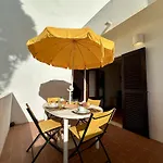 Typical 4 With Pool By Homing Appartamento