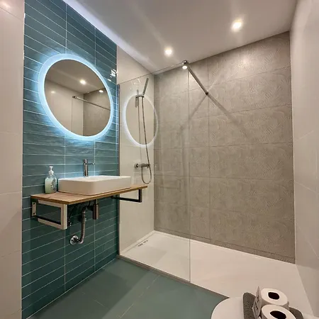 Typical 4 With Pool By Homing *