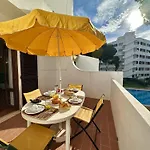 Typical 4 With Pool By Homing Apartment *